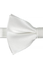 BLACKTIE White Eternity Bow Tie